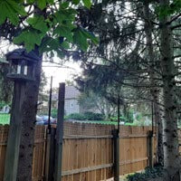 Residential Fences for Dog Containment