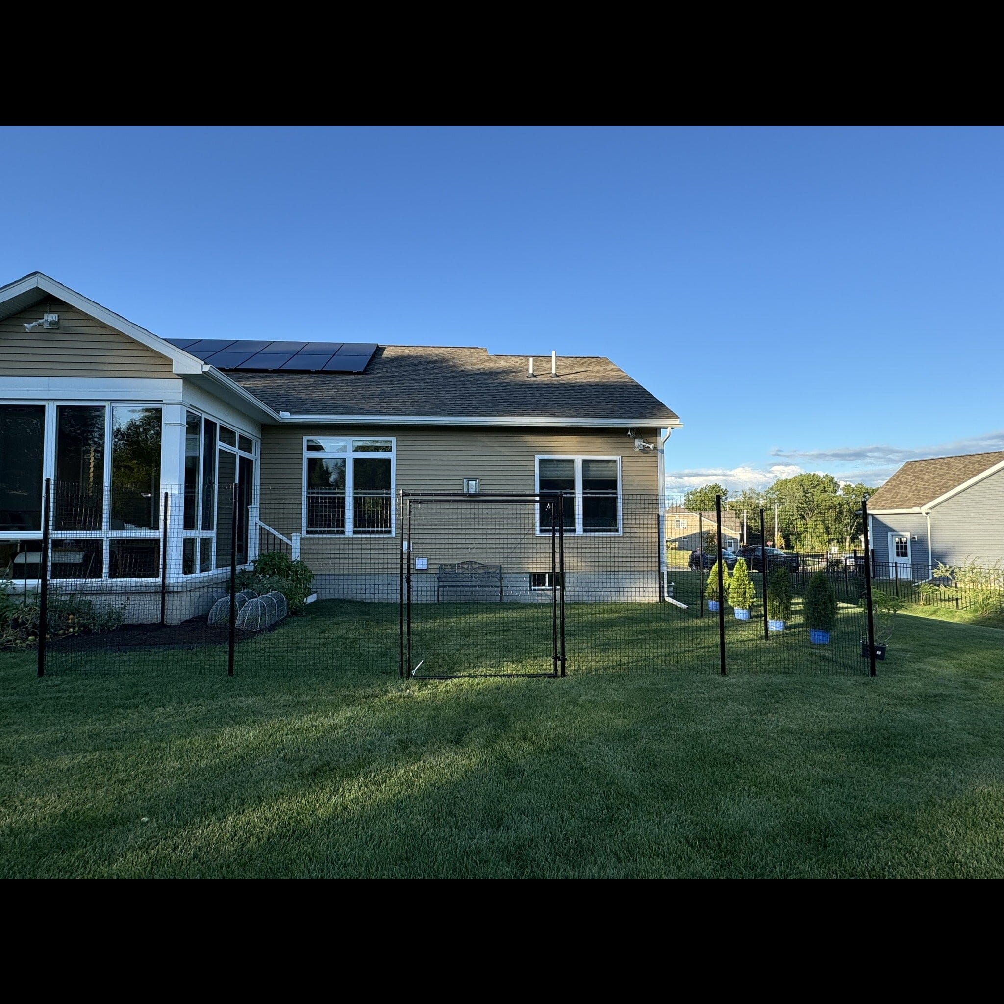 Freestanding DIY Dog Fence System Freestanding Dog Proofer