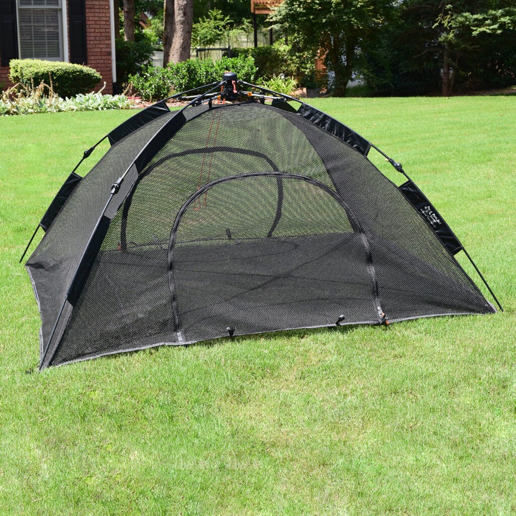Black cat tent from Dof Proofer